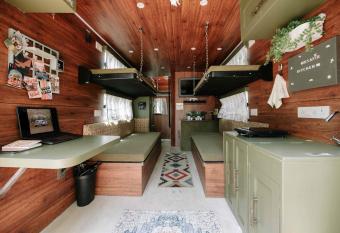 MusafirbyRoJa has Balcony rooms