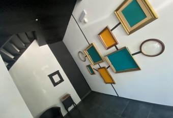 Les Quais de la Vesdre has rooms with a private hot tub