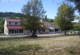 LE MOULIN has Balcony rooms