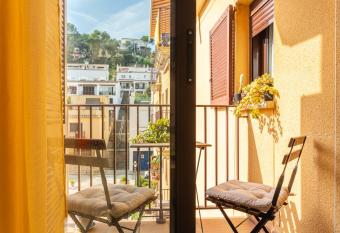 Can Maryel has Balcony rooms