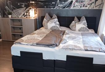 Moderne Wohnung in ruhiger Lage has Balcony rooms