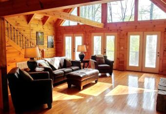 Sophie's Choice ~ Secluded Luxury Log Cabin w/ Hot Tub + Pool Table has rooms with a private hot tub