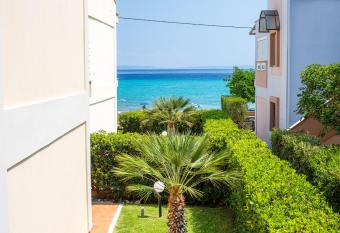 Apartments Alexandros has Balcony rooms