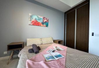 A1804 Grand Medini Studio 100mbps Netflix By STAY allows 18 year olds to book a room