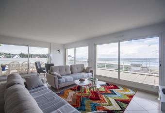 Glaz-zen plage vue mer has Balcony rooms