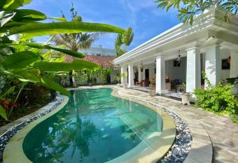 Omatha Village has Balcony rooms