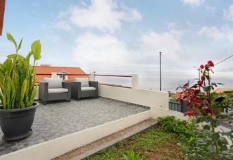 Sim  o House has Balcony rooms