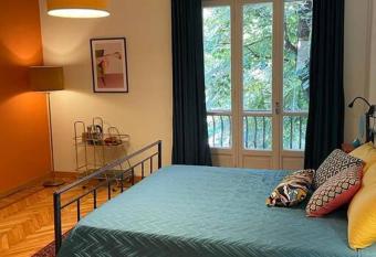 Il Vinile - Appartamento Rivoli centro storico has Balcony rooms