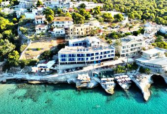 Argo Hotel has Balcony rooms