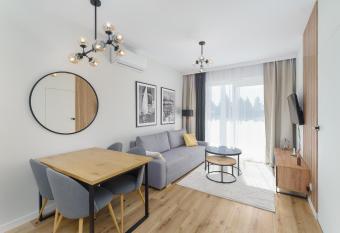 Apartament Przy Pla  y 109 by Per  owa Przysta   Rent has Balcony rooms