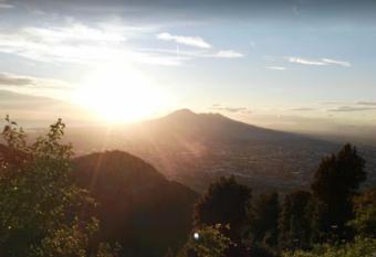 Beniamino s Tower on Amalfi coast (IIWW place) has Balcony rooms