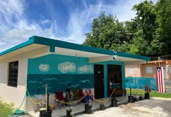 Home in Aguada has Balcony rooms