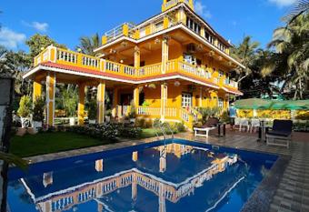 Morjim Stay Villa has Balcony rooms