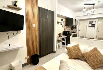 Nook & Nest has Balcony rooms