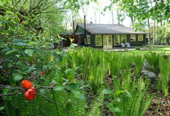 Ekelenhuusie Overnight stay has Balcony rooms