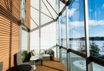 Aalto Inn has Balcony rooms