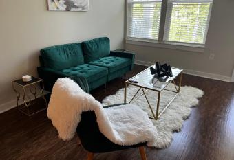 Modern Luxurious Home has Balcony rooms