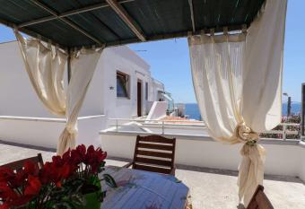 Splendido Attico Panoramico has Balcony rooms