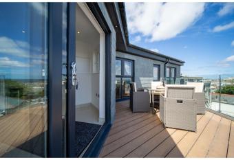 Gwel An Keynvor Penthouse has Balcony rooms