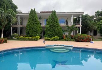 Valledupar Casa Campo has Balcony rooms