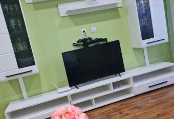 Apartament modern-nou Cristina&Jessica has Balcony rooms