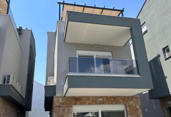 Villa NIMEDA has Balcony rooms