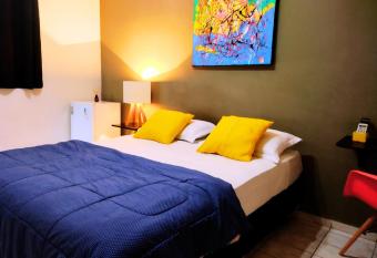 Nomad - Norte Sul, Cambui allows 18 year olds to book a room
