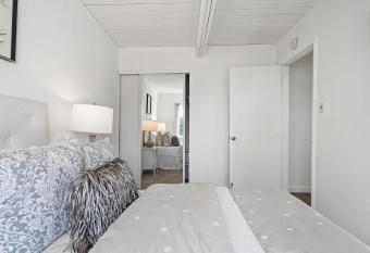 Milpitas Homestay allows 18 year olds to book a room