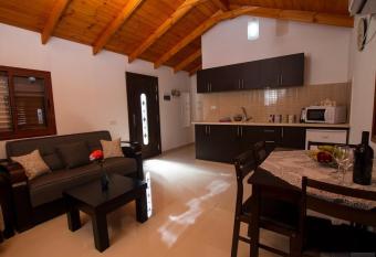 Orr Halevana has Balcony rooms