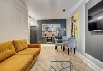 Allure NOVA Aparthotel has Balcony rooms