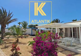 KatlantiK Villa Deluxe has Balcony rooms