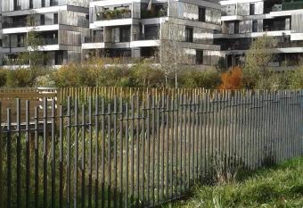 Flat near Paris has Balcony rooms
