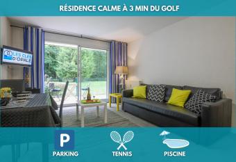 La Cl   du Parc ~ Piscine ~ Parking allows 18 year olds to book a room
