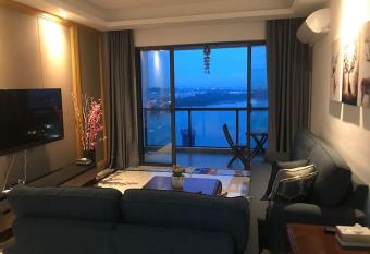 5 star Seaview Deluxe 4 bed rooms downtown CIQ has rooms with a private hot tub