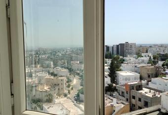 Appartement de Charme S+1 has Balcony rooms