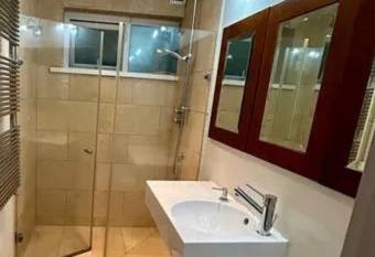 Amazing Holiday Home For Family has Balcony rooms