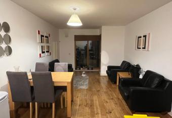 (null) has Balcony rooms