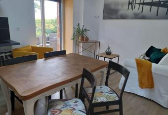 ~ Au calme    la campagne ~ has Balcony rooms