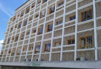 Le Gavnor allows 18 year olds to book a room