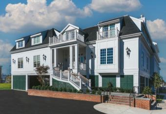 Gardiner House has Balcony rooms