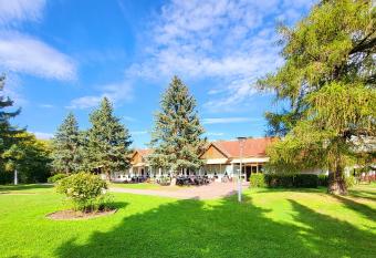 Harz Hotel Vogelberg allows 18 year olds to book a room