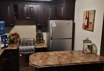 5 rooms 9 beds has Balcony rooms