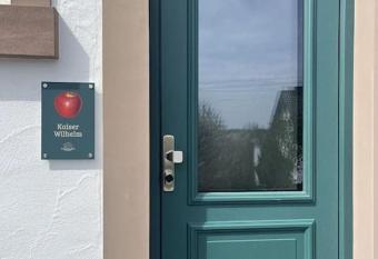 Kaiser Wilhelm has rooms with a private hot tub