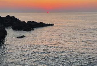 Ambra allows 18 year olds to book a room