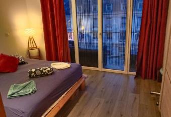 Insolite 20 has Balcony rooms