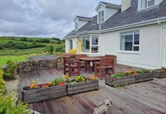 Buncronan Port Self Catering allows 18 year olds to book a room