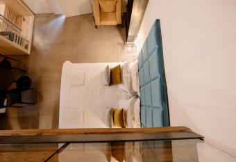 Fagus - Relax Suites has rooms with a private hot tub