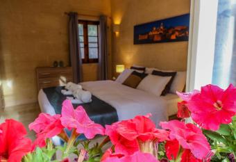 Ta  Matmura B&B allows 18 year olds to book a room