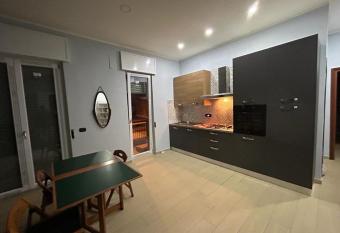 CASA TITTI has Balcony rooms