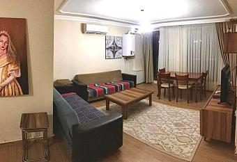                                          (   4) has Balcony rooms